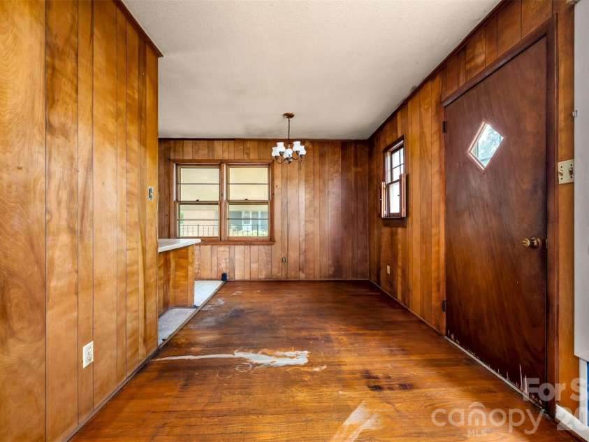 183 Seitz Drive, Forest City, NC 28043.  MLS# CAR4375504, YatesRealty ID 20621. 