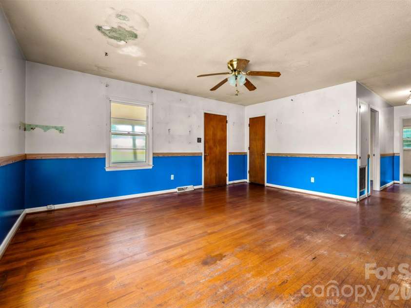 183 Seitz Drive, Forest City, NC 28043.  MLS# CAR4375504, YatesRealty ID 20621. 