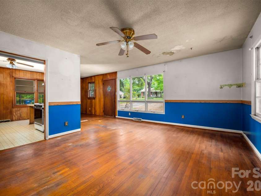 183 Seitz Drive, Forest City, NC 28043.  MLS# CAR4375504, YatesRealty ID 20621. 