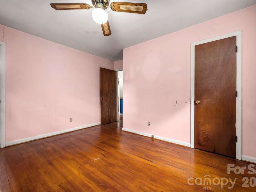 183 Seitz Drive, Forest City, NC 28043.  MLS# CAR4375504, YatesRealty ID 20621. 