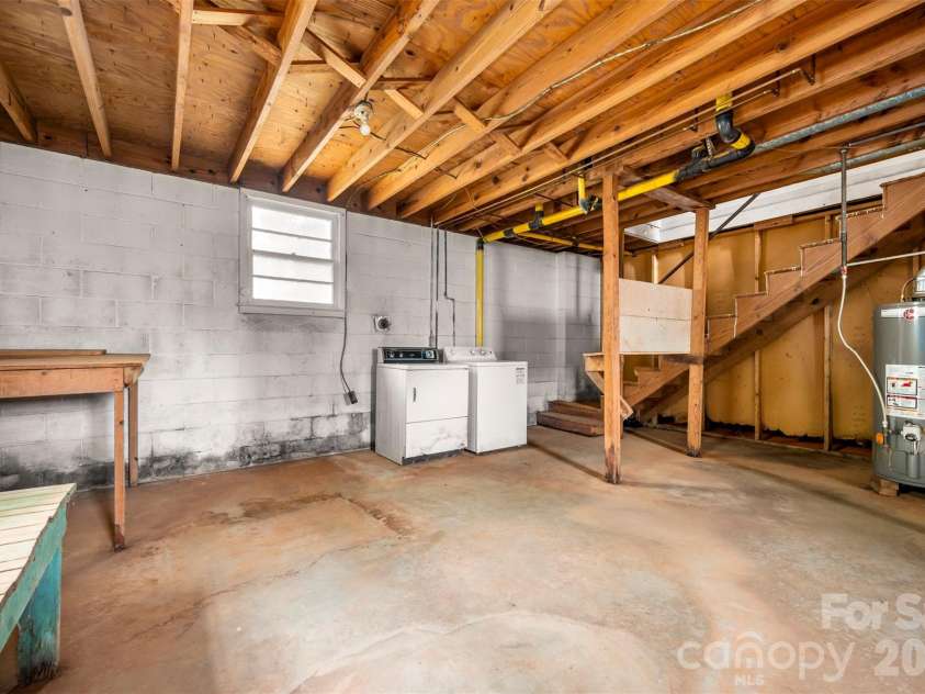 183 Seitz Drive, Forest City, NC 28043.  MLS# CAR4375504, YatesRealty ID 20621. 