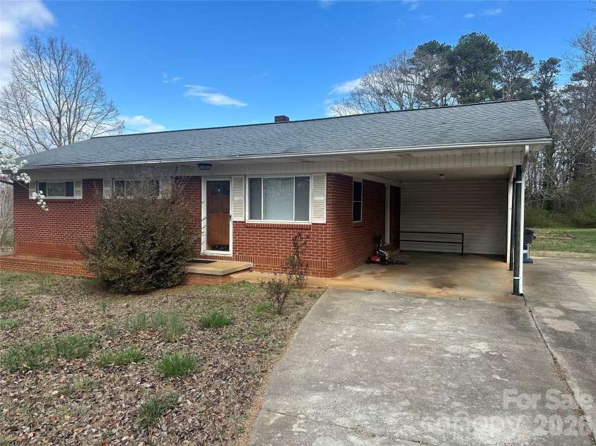 5164 Lavern Street, Conover, NC 28613.  MLS# CAR4341891, YatesRealty ID 20622. 