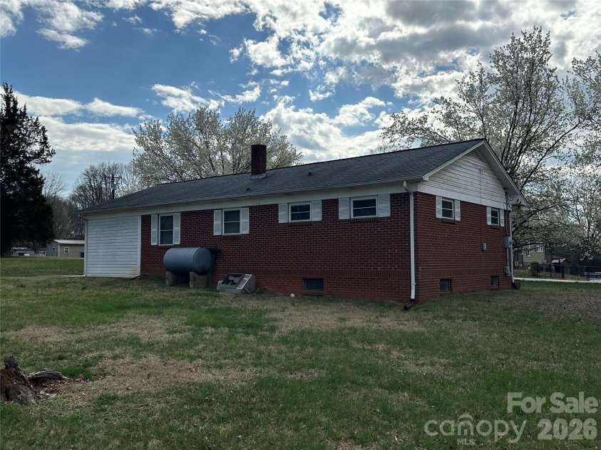 5164 Lavern Street, Conover, NC 28613.  MLS# CAR4341891, YatesRealty ID 20622. 