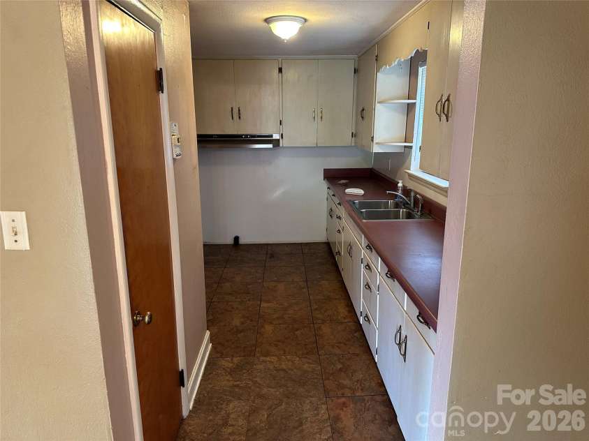 5164 Lavern Street, Conover, NC 28613.  MLS# CAR4341891, YatesRealty ID 20622. 