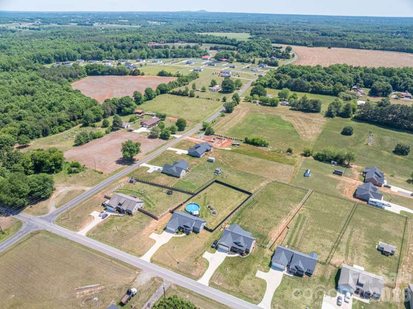 142 Alf Hoover Road, Lincolnton, NC 28092.  MLS# CAR4377598, YatesRealty ID 20624. 