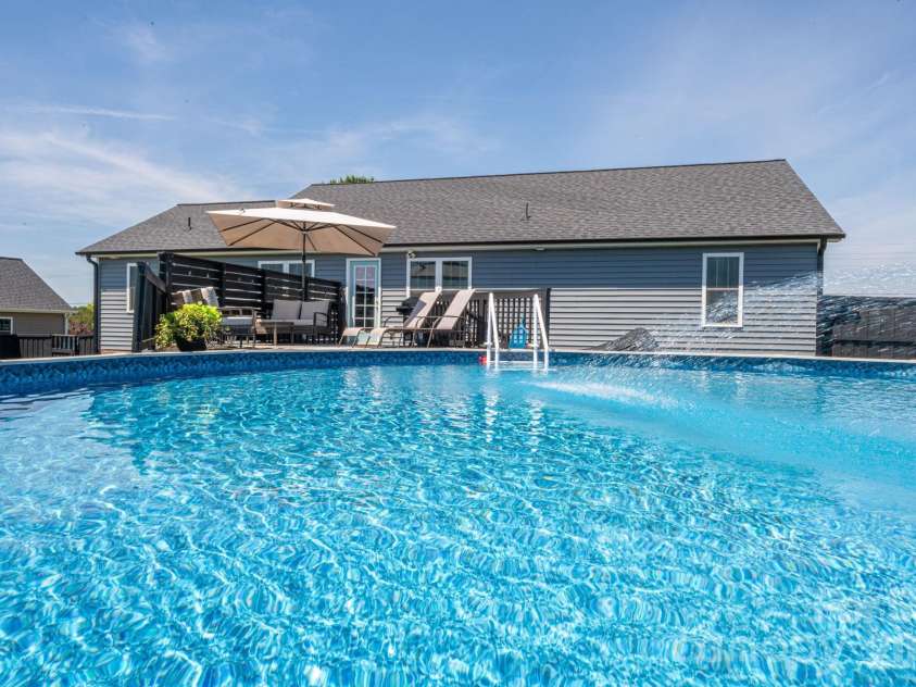 142 Alf Hoover Road, Lincolnton, NC 28092.  MLS# CAR4377598, YatesRealty ID 20624. 