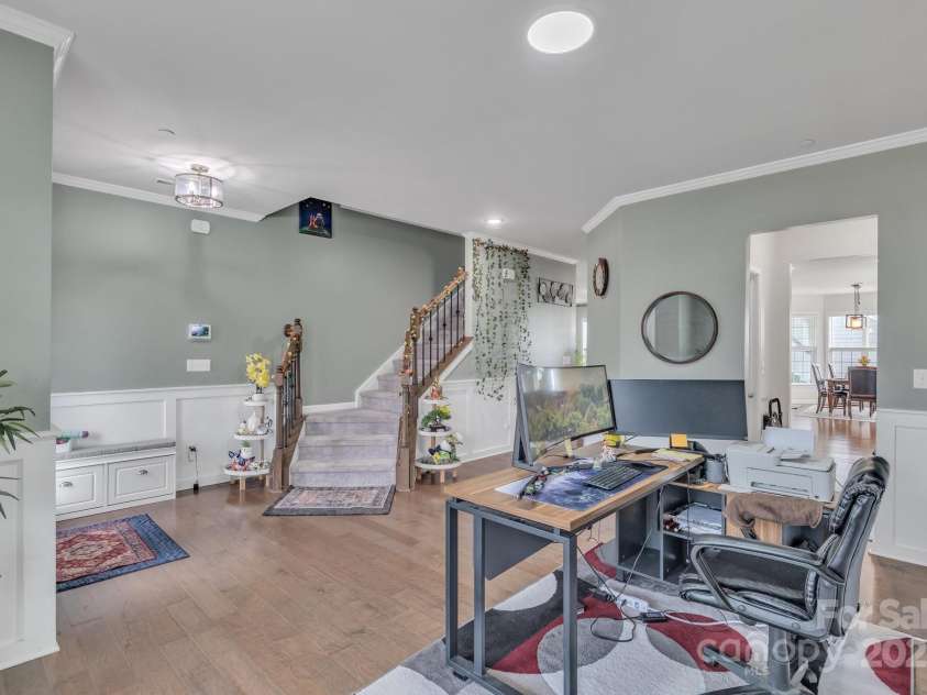 1115 Macallum Drive, Concord, NC 28027.  MLS# CAR4271321, YatesRealty ID 20626. 1st Floor