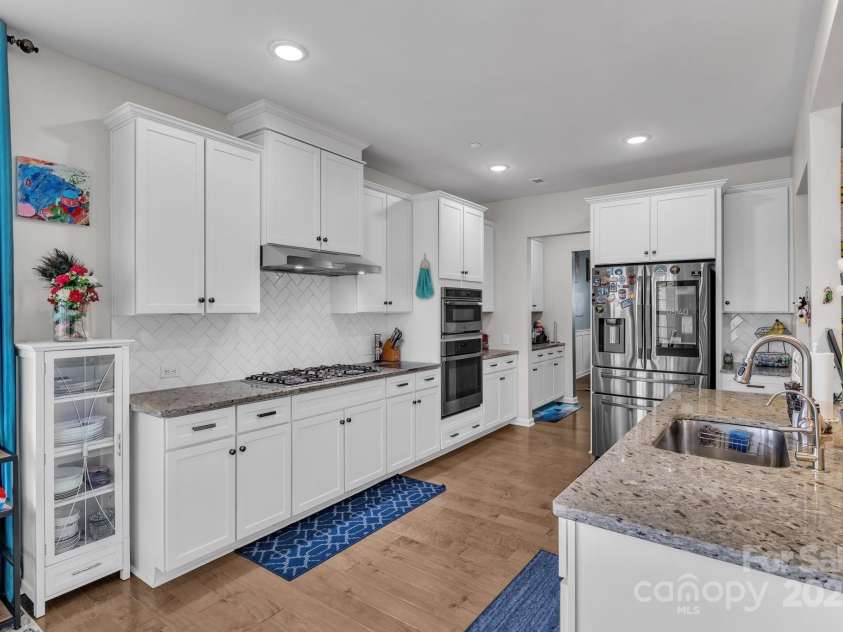 1115 Macallum Drive, Concord, NC 28027.  MLS# CAR4271321, YatesRealty ID 20626. 1st Floor - Kitchen