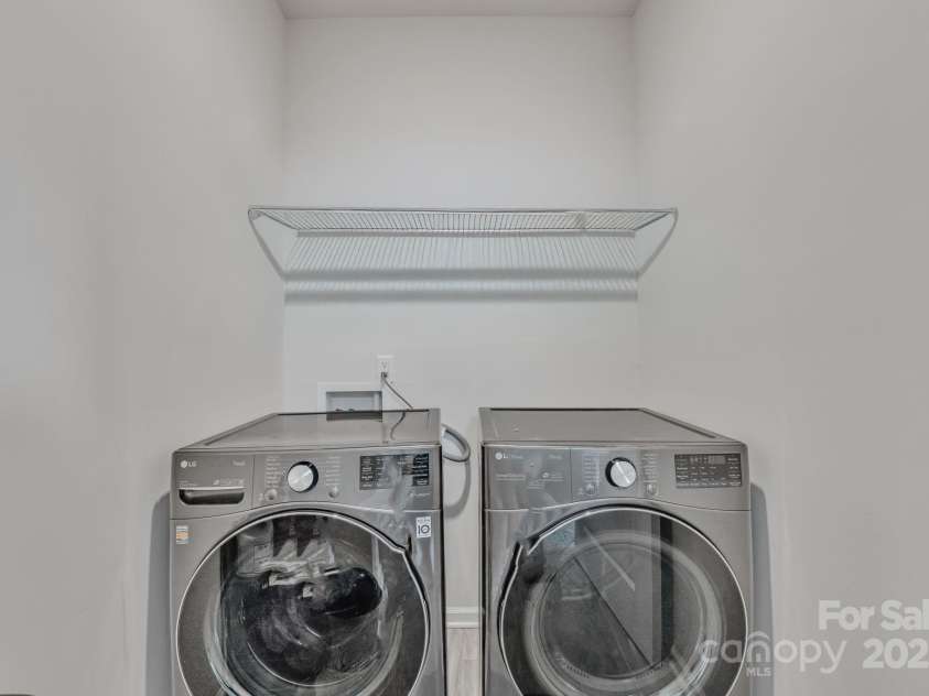 1115 Macallum Drive, Concord, NC 28027.  MLS# CAR4271321, YatesRealty ID 20626. 2nd Floor - Laundry (Washer+Dryer Included)