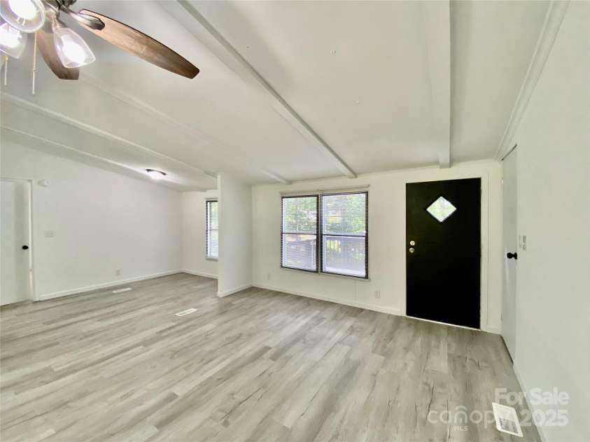 325 Scaley Bark Drive, Salisbury, NC 28147.  MLS# CAR4272712, YatesRealty ID 20628. 