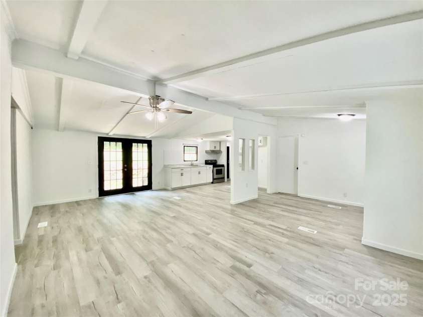 325 Scaley Bark Drive, Salisbury, NC 28147.  MLS# CAR4272712, YatesRealty ID 20628. 
