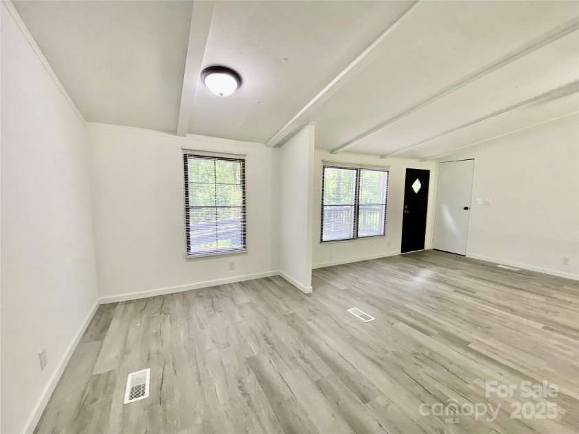 325 Scaley Bark Drive, Salisbury, NC 28147.  MLS# CAR4272712, YatesRealty ID 20628. 