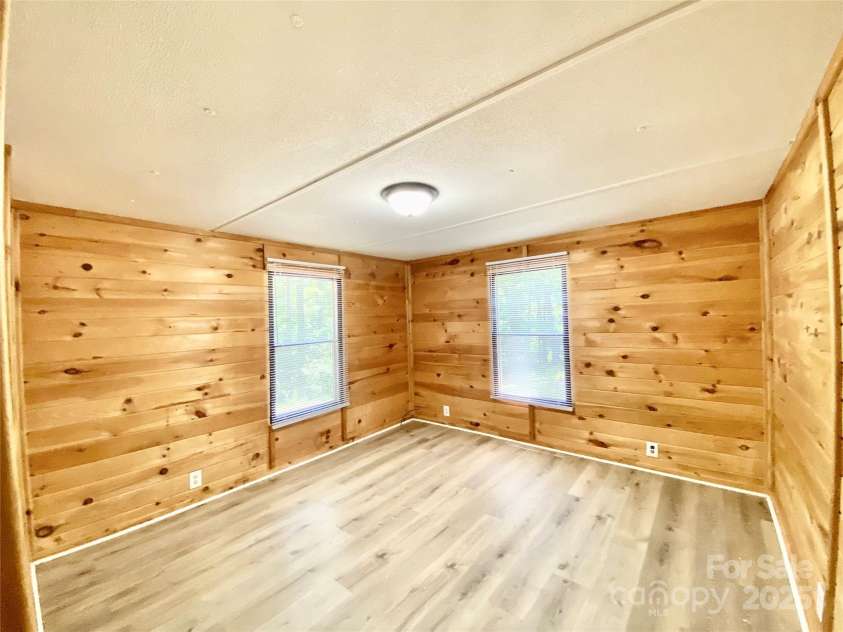 325 Scaley Bark Drive, Salisbury, NC 28147.  MLS# CAR4272712, YatesRealty ID 20628. 