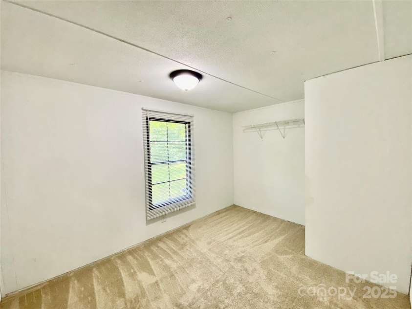 325 Scaley Bark Drive, Salisbury, NC 28147.  MLS# CAR4272712, YatesRealty ID 20628. 