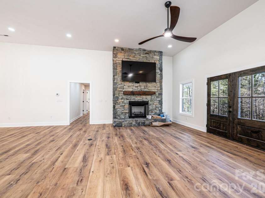 1721 Songbird Court, Lenoir, NC 28645.  MLS# CAR4287152, YatesRealty ID 2063. 