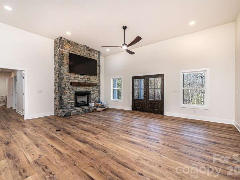 1721 Songbird Court, Lenoir, NC 28645.  MLS# CAR4287152, YatesRealty ID 2063. 