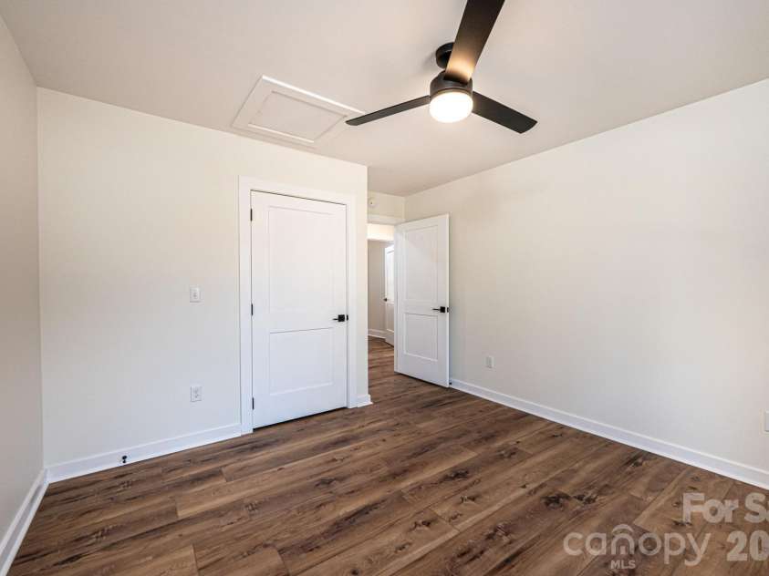 1721 Songbird Court, Lenoir, NC 28645.  MLS# CAR4287152, YatesRealty ID 2063. 