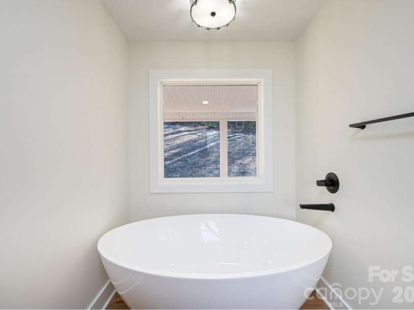 1721 Songbird Court, Lenoir, NC 28645.  MLS# CAR4287152, YatesRealty ID 2063. 