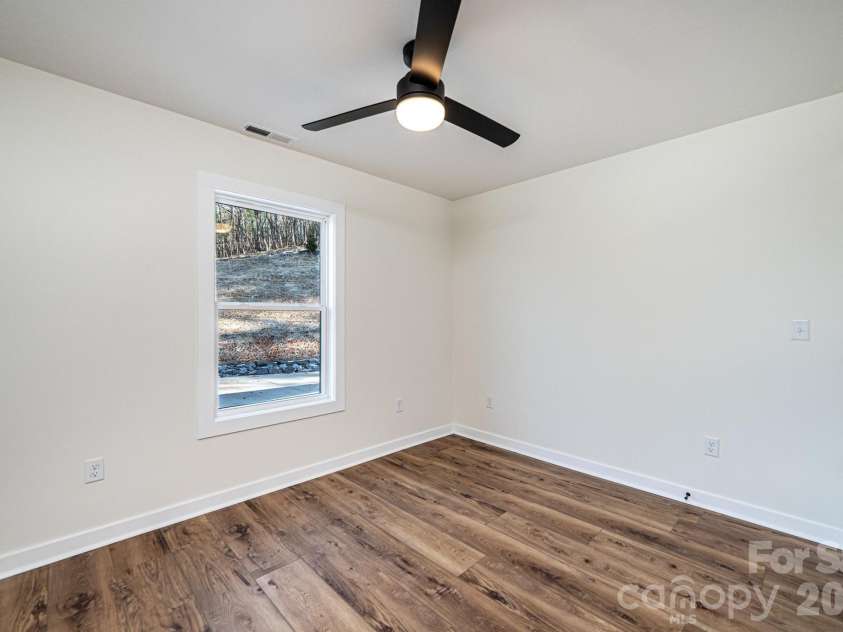 1721 Songbird Court, Lenoir, NC 28645.  MLS# CAR4287152, YatesRealty ID 2063. 