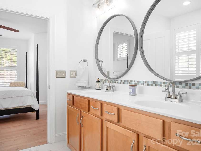 14923 Almondell Drive, Huntersville, NC 28078.  MLS# CAR4264499, YatesRealty ID 20630. Primary bathroom looking into primary bedroom