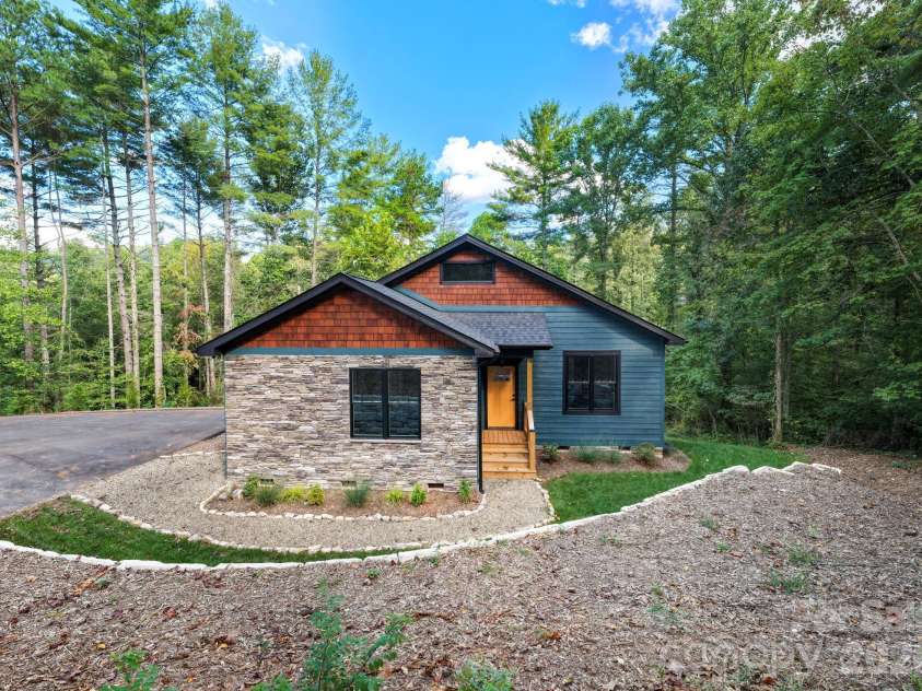 22 Deep Woods Road, Weaverville, NC 28787.  MLS# CAR4350536, YatesRealty ID 20632. New Construction Home.