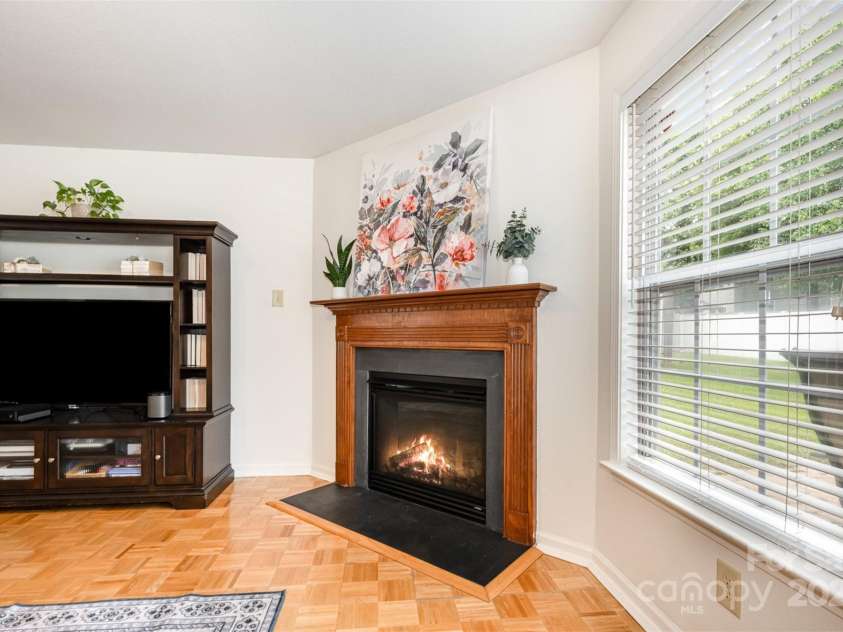 4068 Sherri Lane, Fort Mill, SC 29715.  MLS# CAR4271860, YatesRealty ID 20632. 