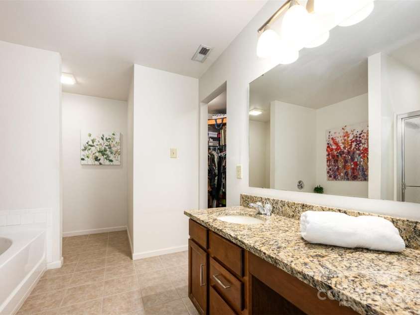 4068 Sherri Lane, Fort Mill, SC 29715.  MLS# CAR4271860, YatesRealty ID 20632. 