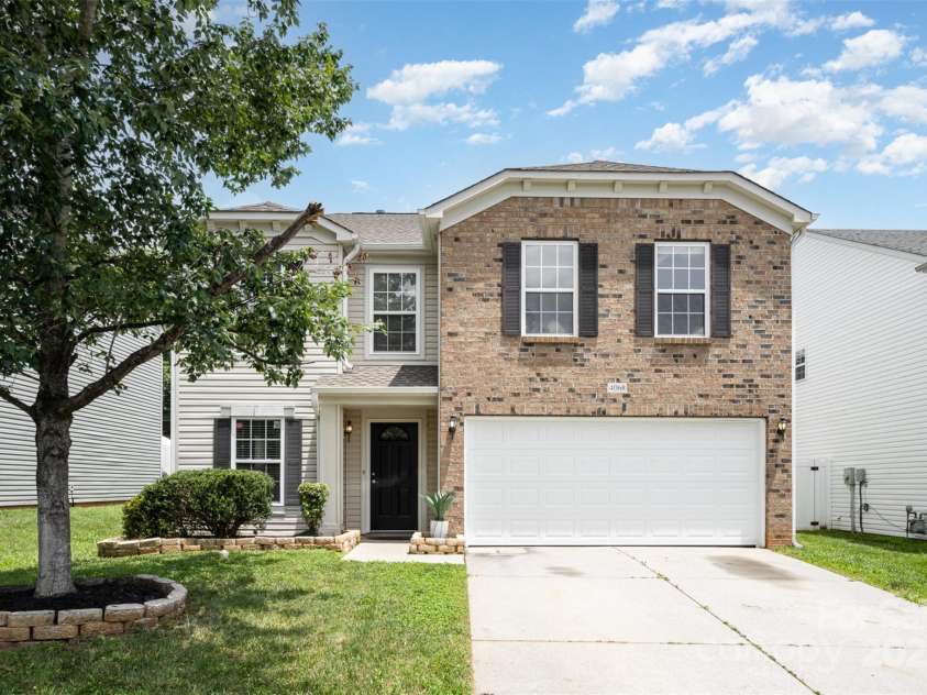 4068 Sherri Lane, Fort Mill, SC 29715.  MLS# CAR4271860, YatesRealty ID 20632. 