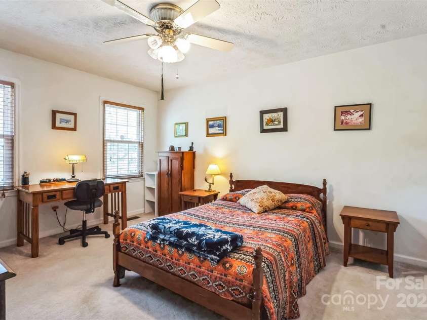 815 La Quinta Lane, Hope Mills, NC 28348.  MLS# CAR4271903, YatesRealty ID 20633. 