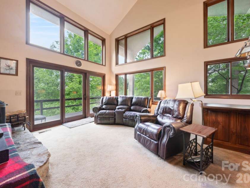 415 Reel Hollow Road, Marion, NC 28752.  MLS# CAR4380297, YatesRealty ID 20635. Living Area #2