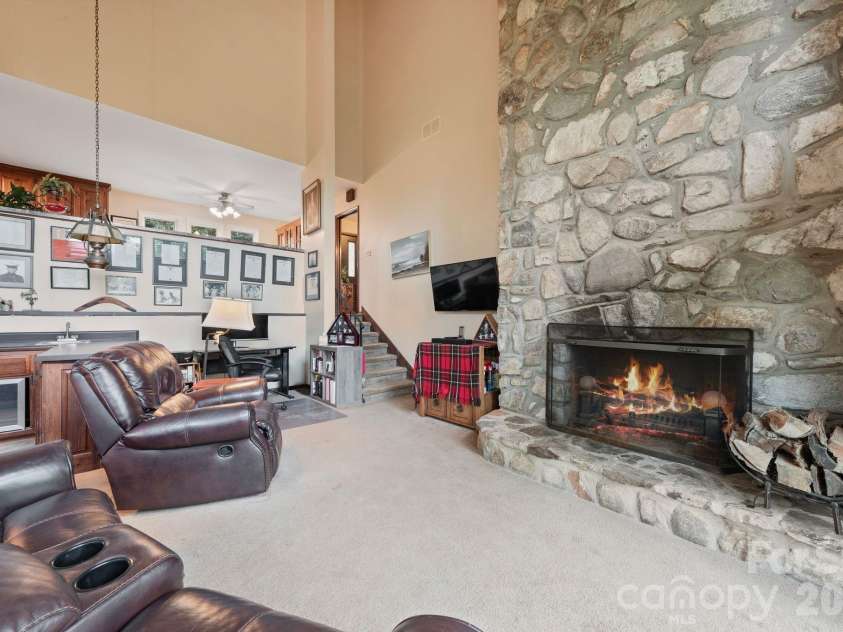 415 Reel Hollow Road, Marion, NC 28752.  MLS# CAR4380297, YatesRealty ID 20635. Living area#1