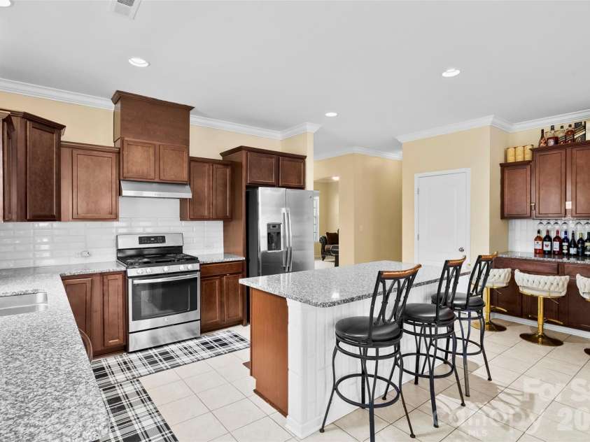 700 Wood Lily Drive, Belmont, NC 28012.  MLS# CAR4379824, YatesRealty ID 20637. 