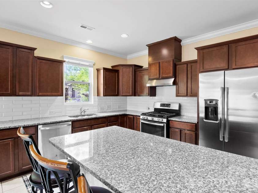 700 Wood Lily Drive, Belmont, NC 28012.  MLS# CAR4379824, YatesRealty ID 20637. 