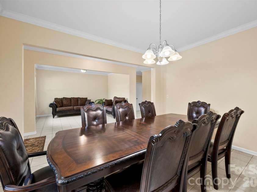 700 Wood Lily Drive, Belmont, NC 28012.  MLS# CAR4379824, YatesRealty ID 20637. 