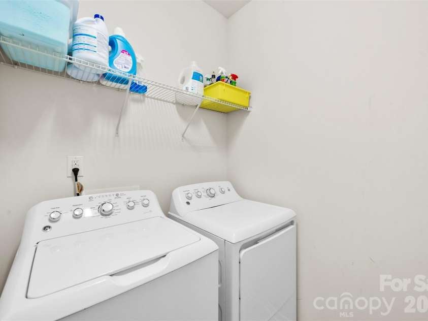 700 Wood Lily Drive, Belmont, NC 28012.  MLS# CAR4379824, YatesRealty ID 20637. Mail level laundry room