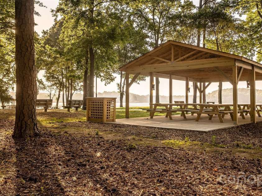50 Honeysuckle Woods, Lake Wylie, SC 29710.  MLS# CAR4254838, YatesRealty ID 20638. Southpoint Park and pavilion is the perfect spot for River Hills residents to enjoy all year round