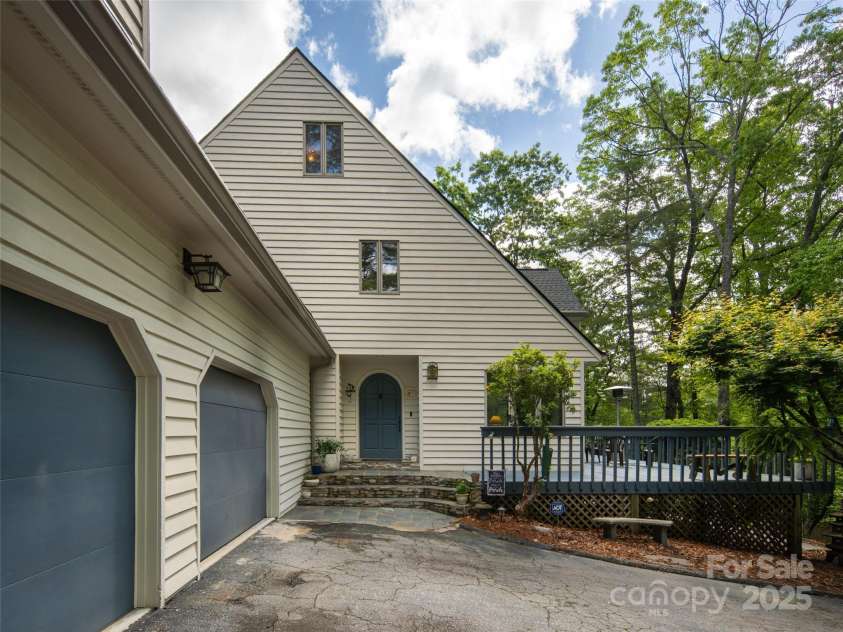 363 Rickel Drive, Hendersonville, NC 28739.  MLS# CAR4257305, YatesRealty ID 20639. Stone Entryway and Front Door