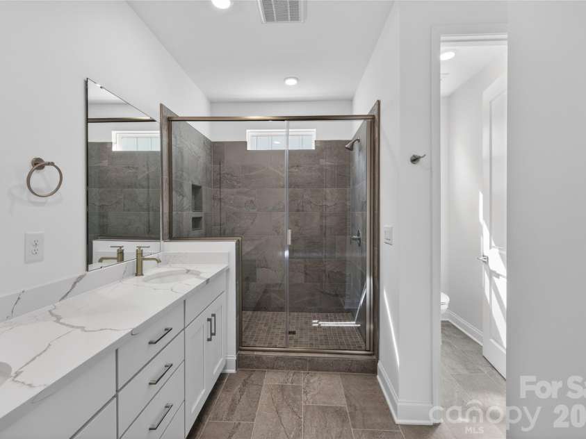 420 Celestial Drive, Tega Cay, SC 29708.  MLS# CAR4380411, YatesRealty ID 20640. Primary bath