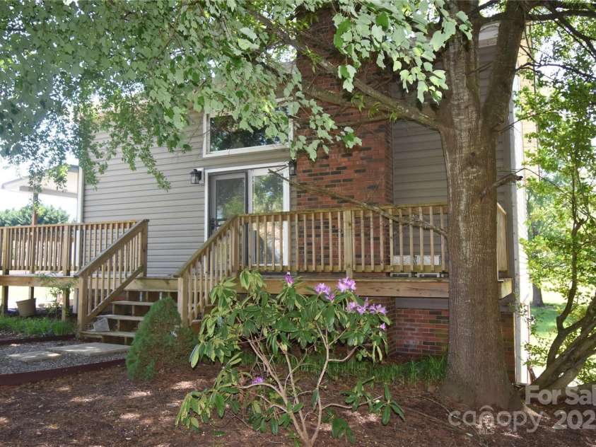 5769 Birch Street, Conover, NC 28613.  MLS# CAR4245697, YatesRealty ID 20640. 