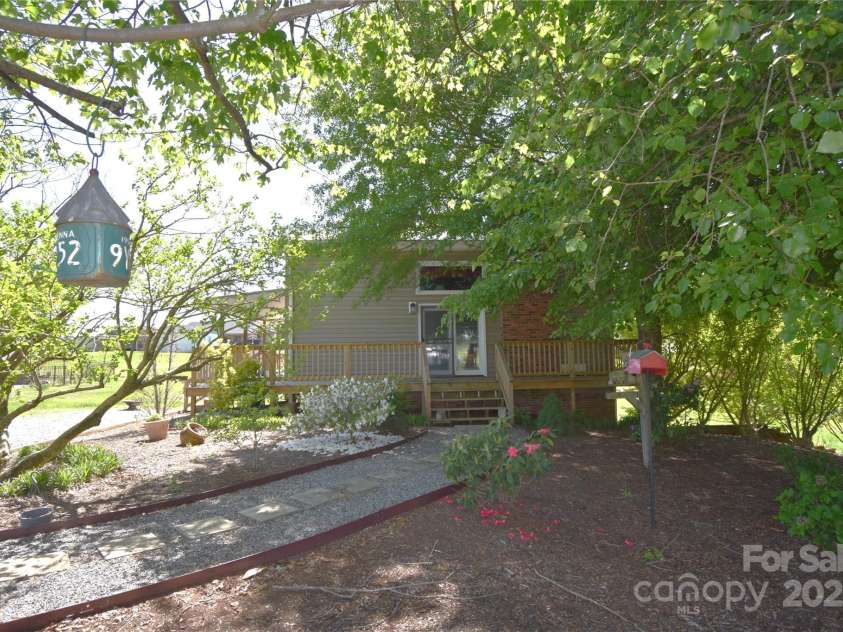 5769 Birch Street, Conover, NC 28613.  MLS# CAR4245697, YatesRealty ID 20640. 