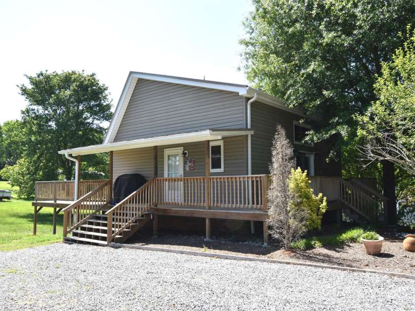 5769 Birch Street, Conover, NC 28613.  MLS# CAR4245697, YatesRealty ID 20640. 