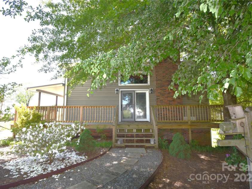 5769 Birch Street, Conover, NC 28613.  MLS# CAR4245697, YatesRealty ID 20640. 