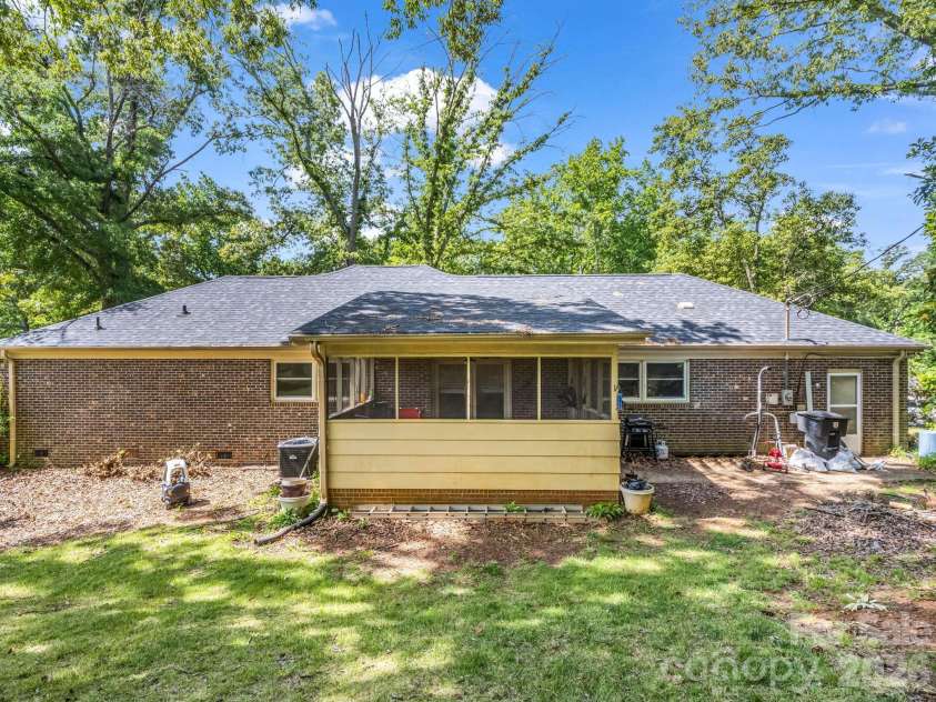 244 Windover Drive, Forest City, NC 28043.  MLS# CAR4379039, YatesRealty ID 20641. 