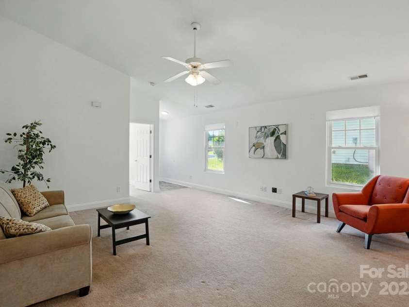 611 Annalinde Lane, Rock Hill, SC 29732.  MLS# CAR4268837, YatesRealty ID 20641. 