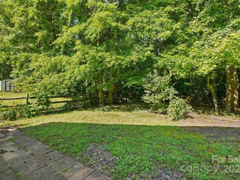611 Annalinde Lane, Rock Hill, SC 29732.  MLS# CAR4268837, YatesRealty ID 20641. 