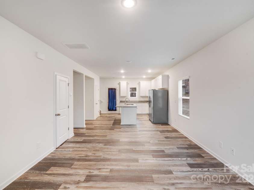 834 Flint Street, Lincolnton, NC 28092.  MLS# CAR4269378, YatesRealty ID 20643. 