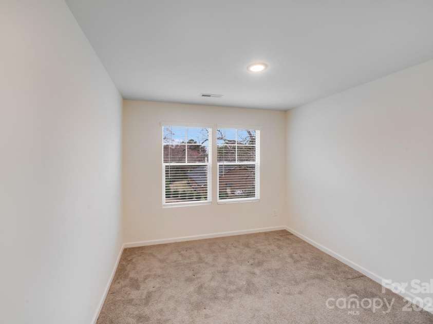 834 Flint Street, Lincolnton, NC 28092.  MLS# CAR4269378, YatesRealty ID 20643. 