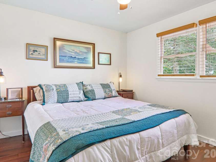 34 Lindsey Hill Lane, Zirconia, NC 28790.  MLS# CAR4376052, YatesRealty ID 20645. 