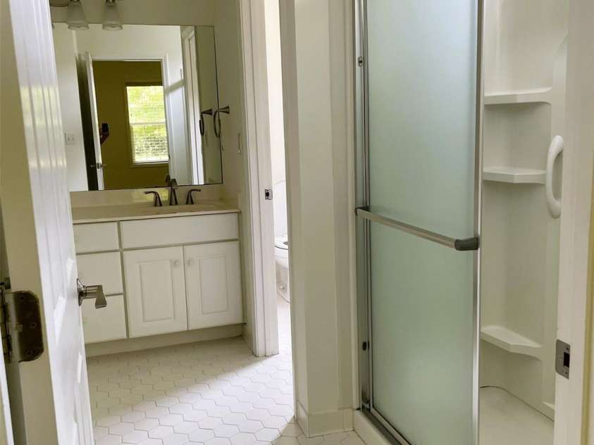 35 Sheffield Place, Brevard, NC 28712.  MLS# CAR4264832, YatesRealty ID 20646. 