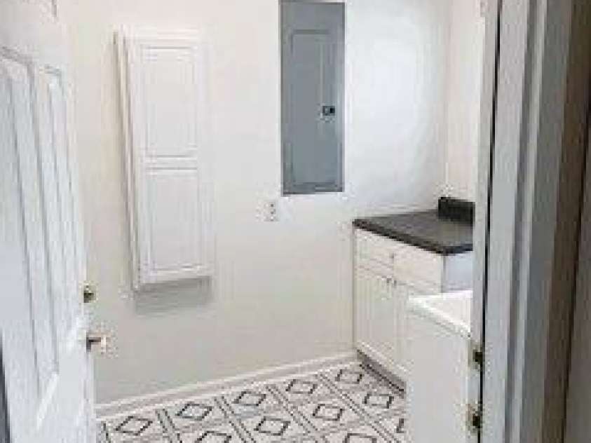 35 Sheffield Place, Brevard, NC 28712.  MLS# CAR4264832, YatesRealty ID 20646. 